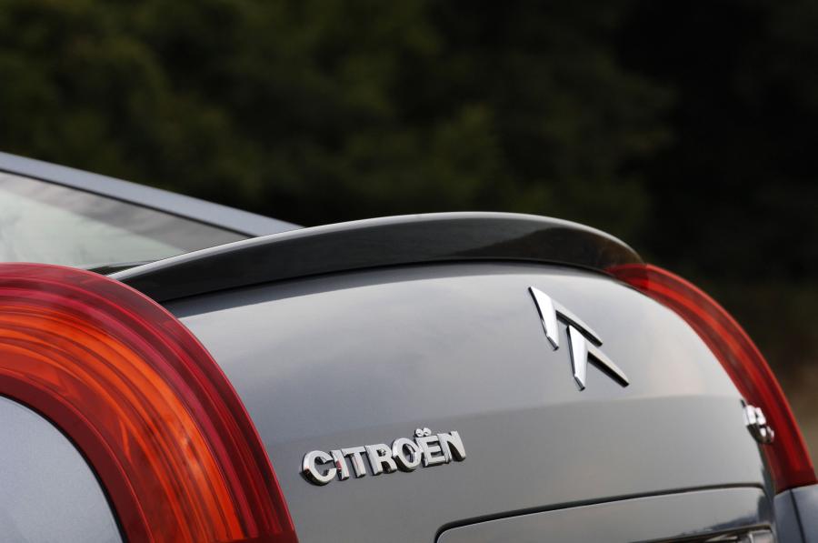  Citroen C6 2006 года  (фото 86 из 227)